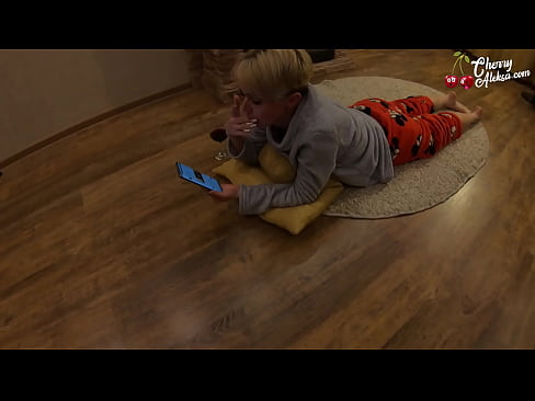 ❤️ გიჟი ქერა წოვის დიდი დიკი წოვს და მასზე აბრუნდება - ანალური სექსი ☑ სუპერ პორნო ჩვენთან ️❤